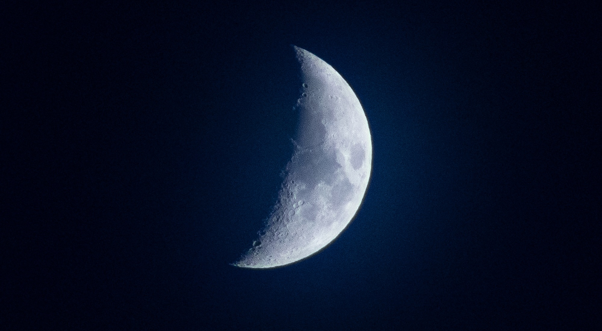نیمه تاریک وجود